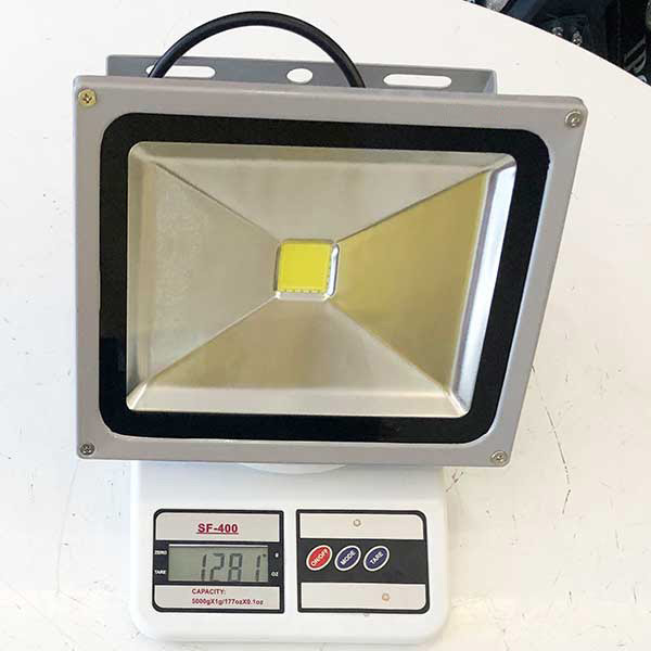 den-pha-led-ngoai-troi-30w-pha-roi-xam-hkled-d